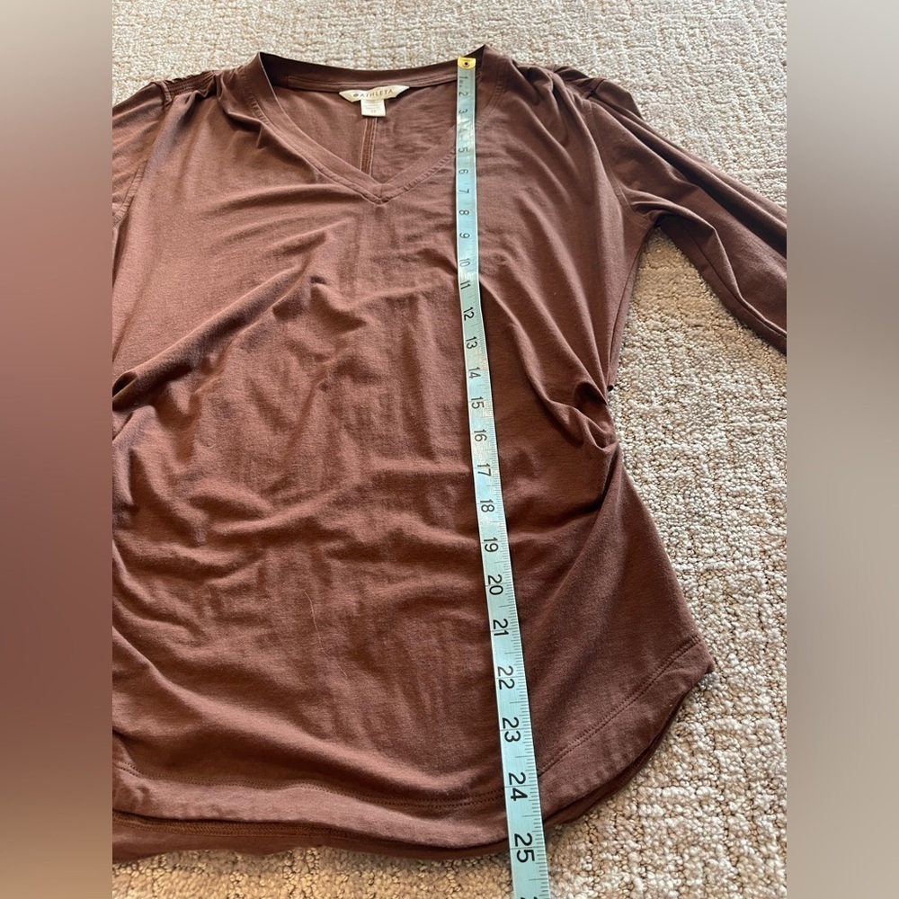 Athleta Outbound Chocolate Brown V-Neck Long Sleeve Ruched Tee, Athleisure, XS - Picture 11 of 16